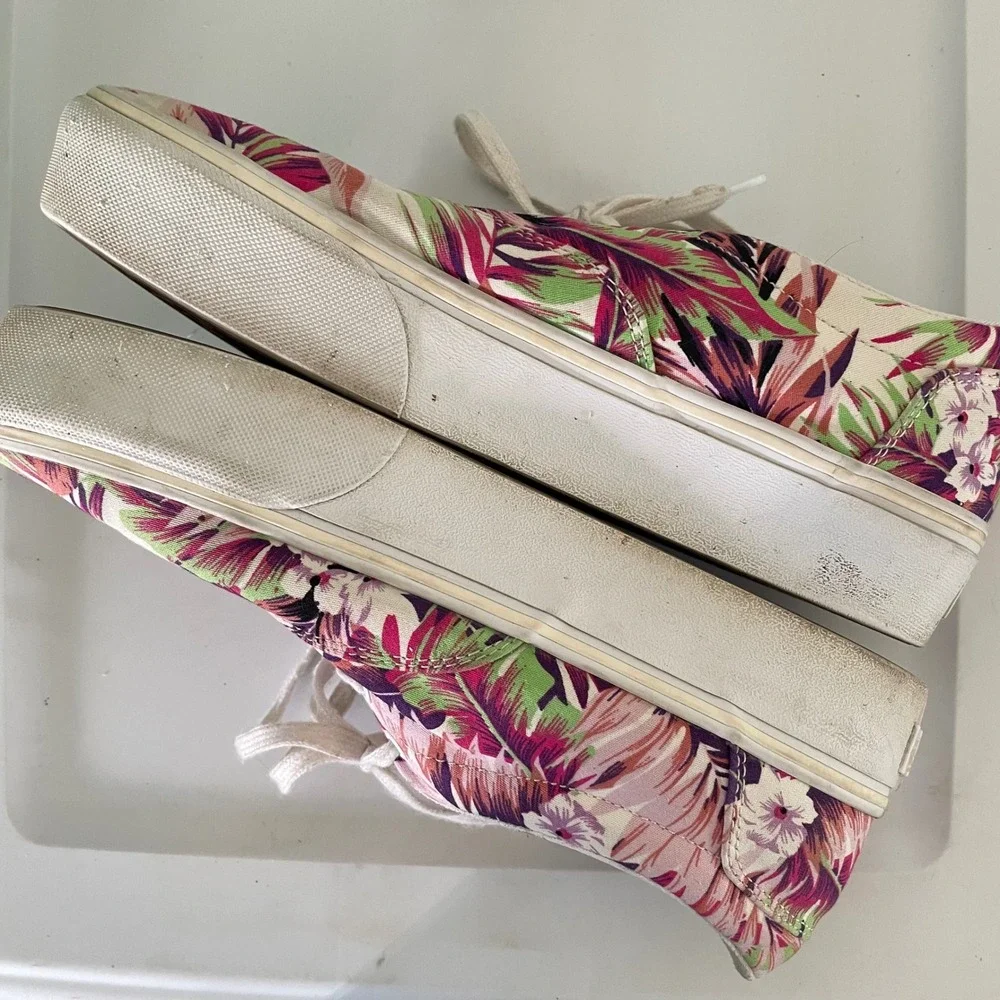 Vans tropical shoes Size 9.5 Classic Lace Up Hibiscus Palm Leaves Purple Pink - Picture 4 of 11